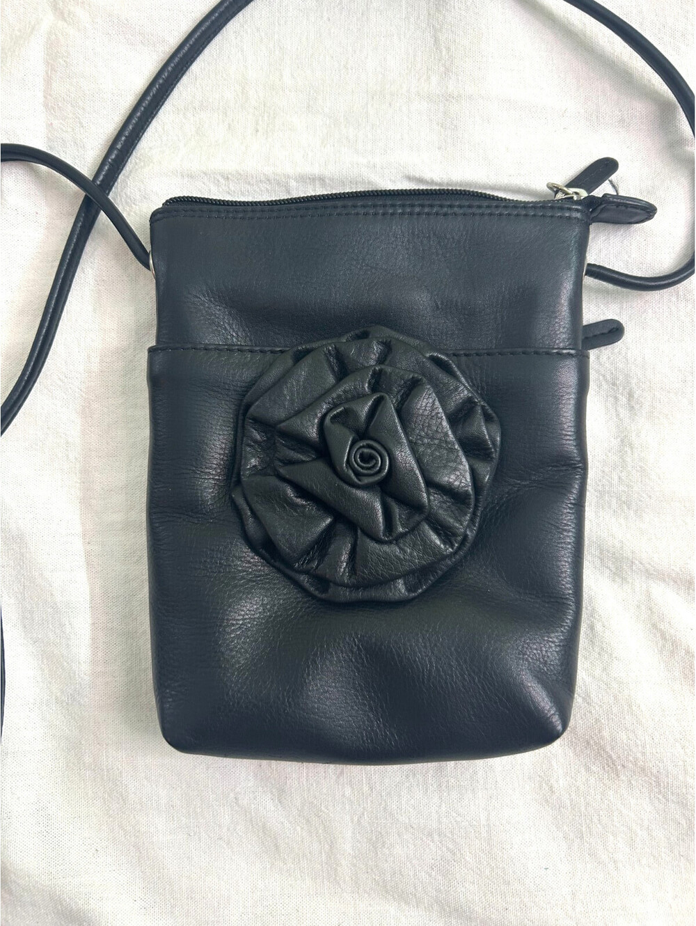 ILI New York Genuine Leather Crossbody Bag Rose Floral 3D Detail Shoulder Purse